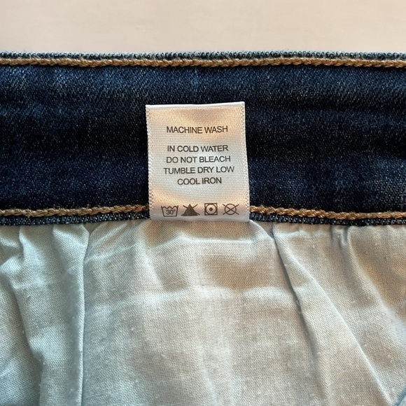 Judy Blue Shorts High Rise Size 1XL - Picture 11 of 16